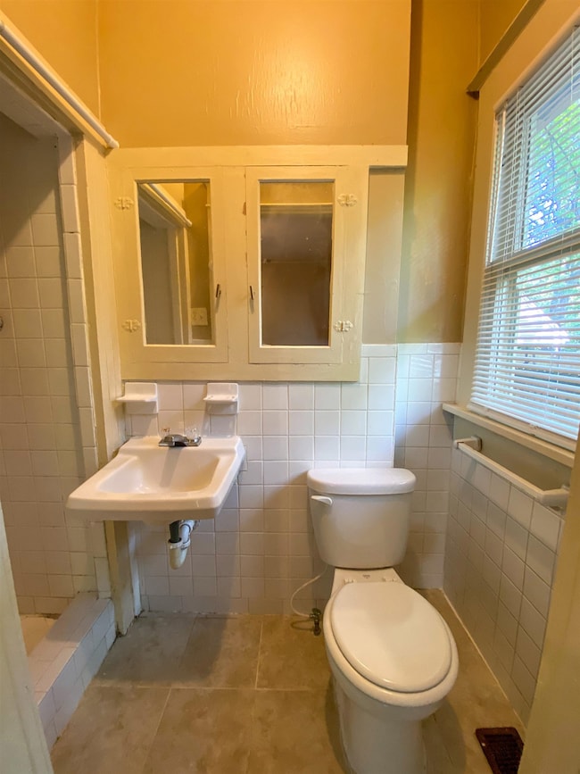 582 Watson St, Memphis, TN 38111 - photo 6