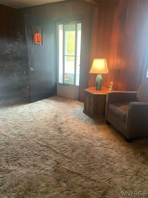 245 Sommer St, North Tonawanda, NY 14120 - photo 2