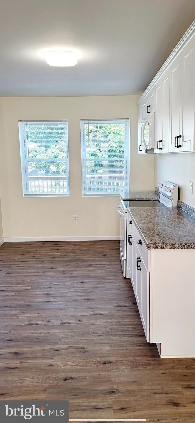 73 Barker Ave, Sharon Hill, PA 19079 - photo 7