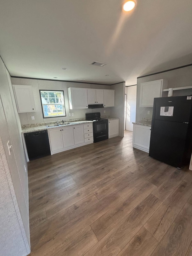 5291 Collins Rd unit 119, Jacksonville, FL 32244 - photo 2