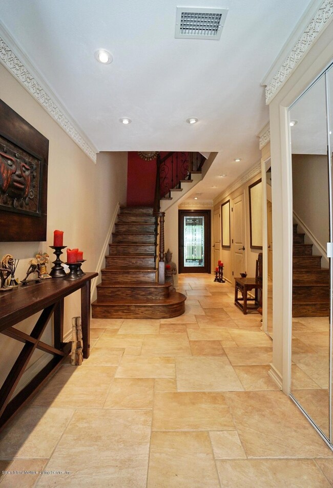 (2) Entry Foyer