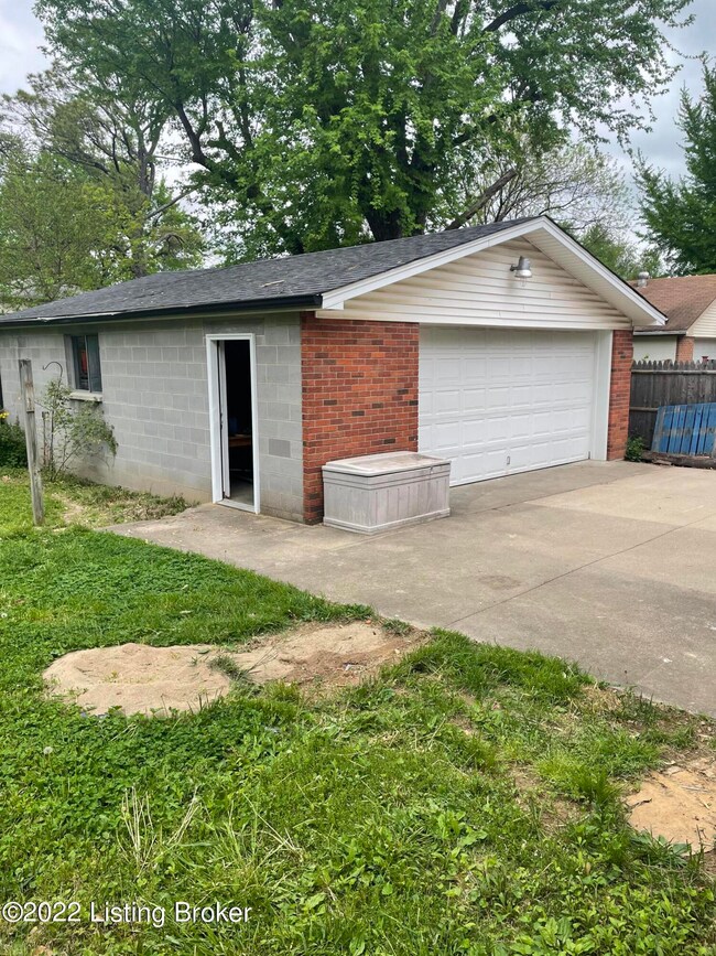 64F59348-03DA-47B4-B20A-5BF086EC165B