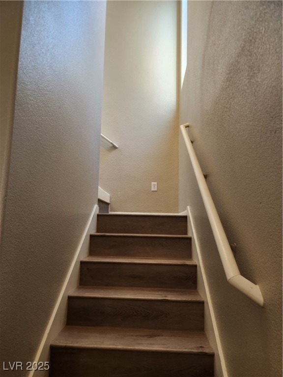 4117 Ivy Russell Way, Las Vegas, NV 89115 - photo 7