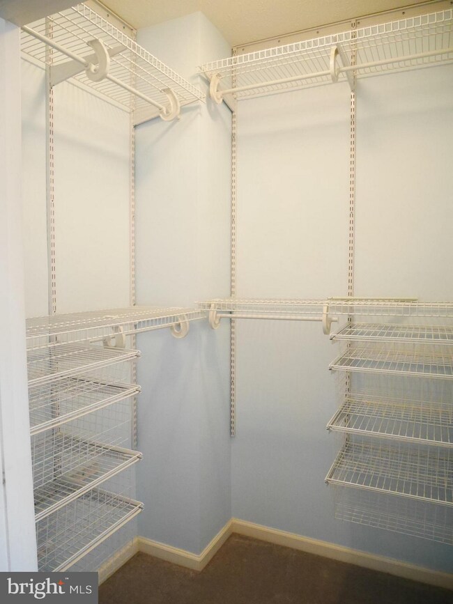 2495 Amber Orchard Ct E unit 201, Odenton, MD 21113 - photo 6