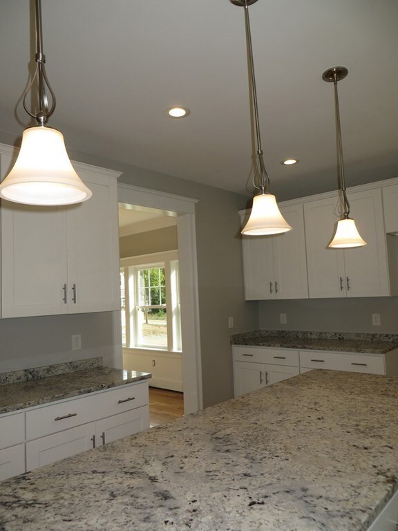 8 Emily Ln, Danvers, MA 01923 - photo 6