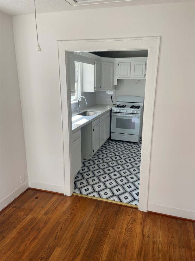 816 Cortlandt St unit 1/2, Houston, TX 77007 - photo 3