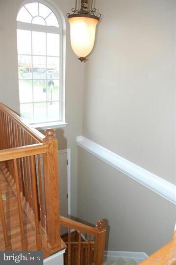 42781 Shaler St, Chantilly, VA 20152 - photo 2