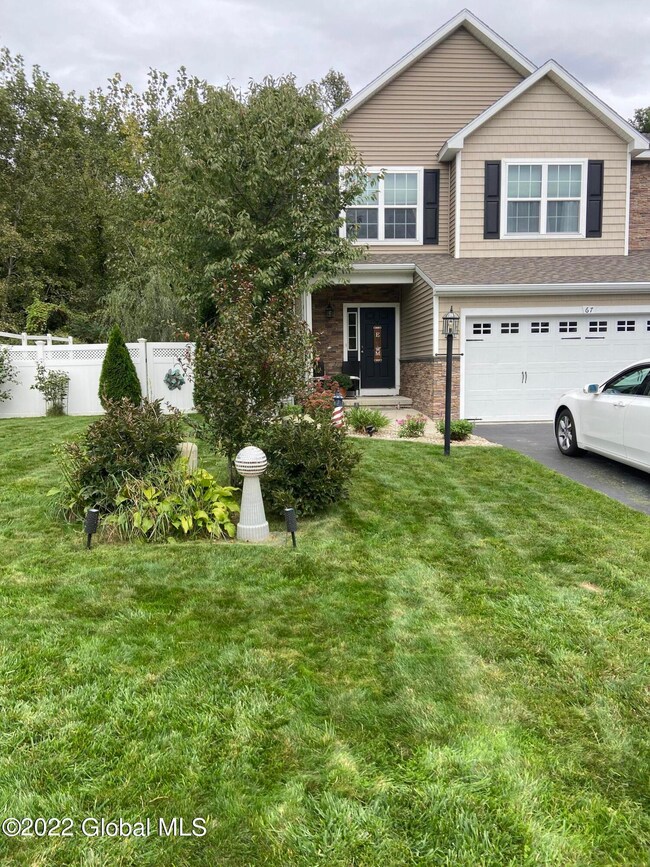 67 Lona Ln, Rensselaer, NY 12144 - photo 2