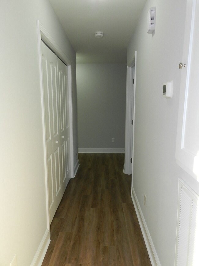 543 Morgan Dr, Gaffney, SC 29341 - photo 6