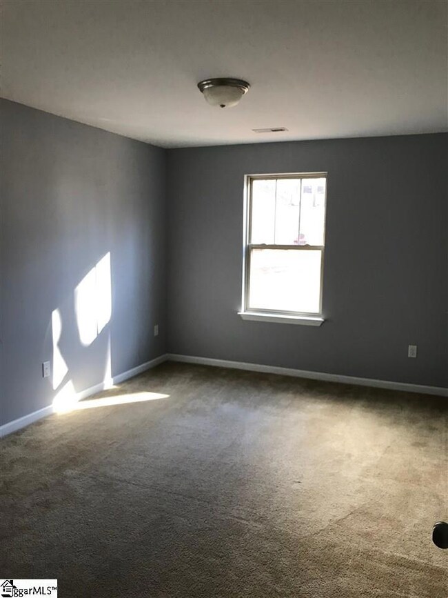 69 Thunderbird Dr, Travelers Rest, SC 29690 - photo 7