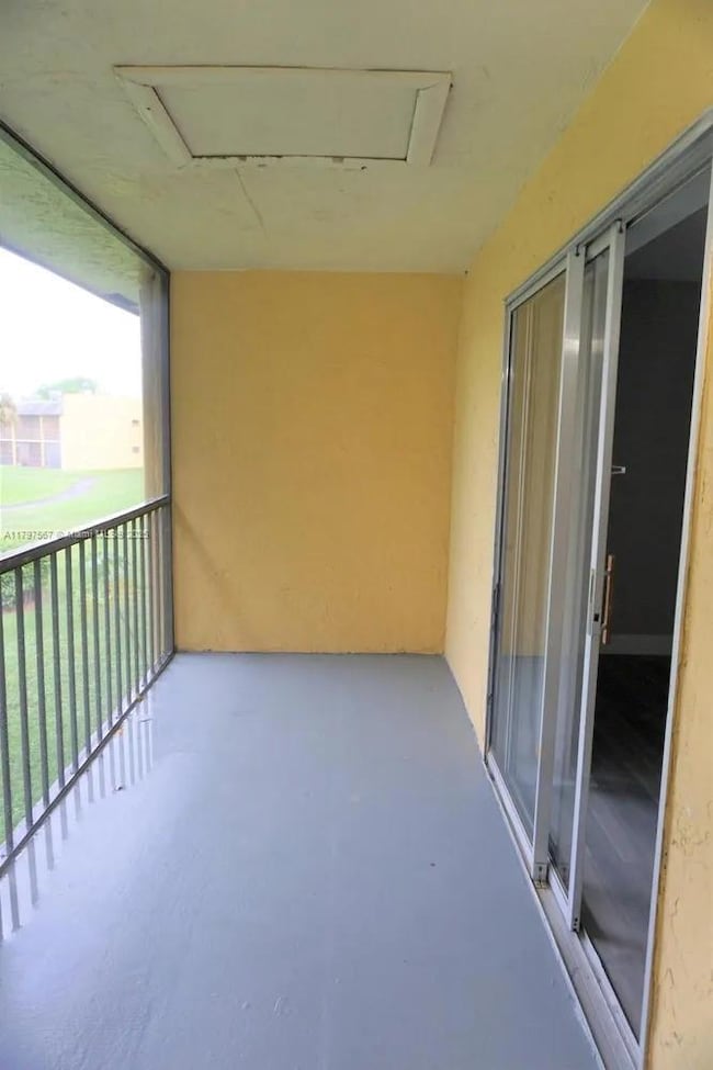 1722 Meadows Cir W, Boynton Beach, FL 33436 - photo 6