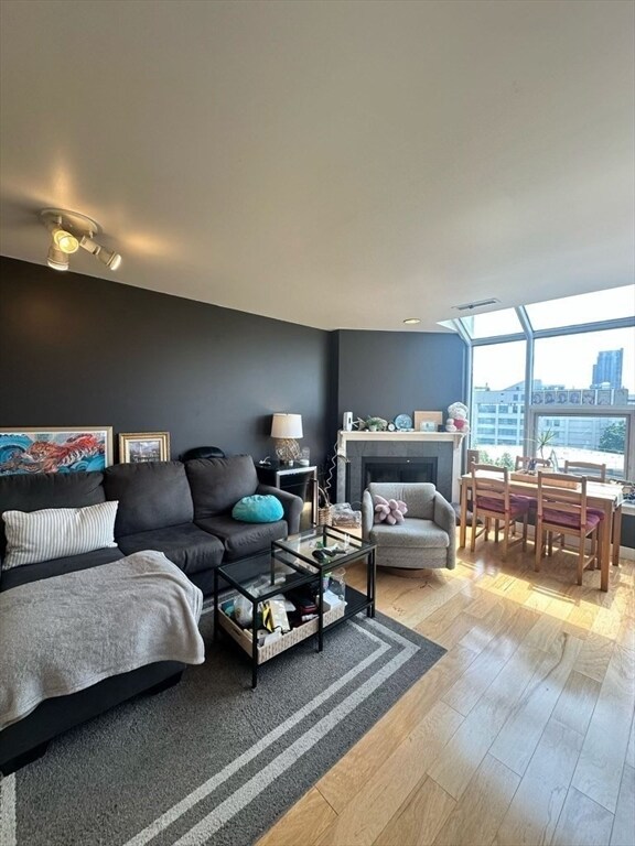 2 Chestnut St unit PH51, Cambridge, MA 02139 - photo 4