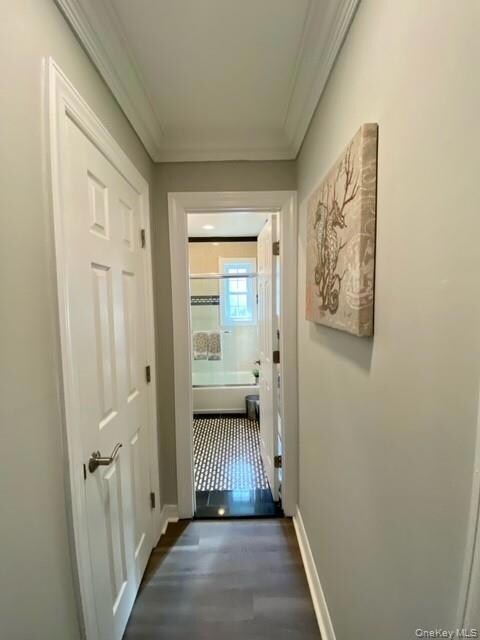 307 Robinson Ave unit 5, East Patchogue, NY 11772 - photo 6