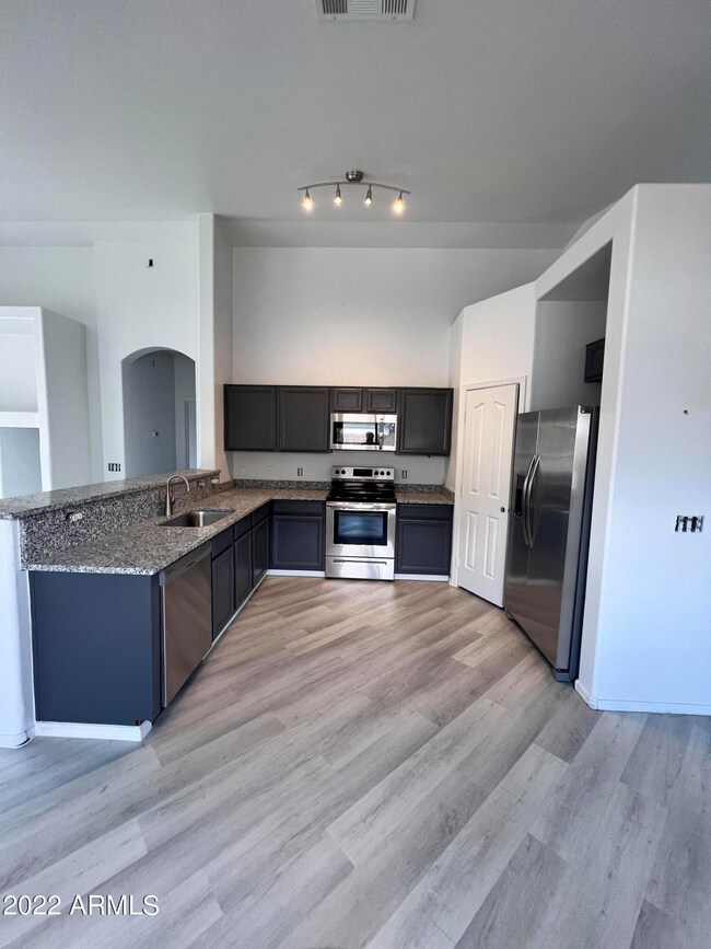 3583 S Desert View Dr, Apache Junction, AZ 85120 - photo 3