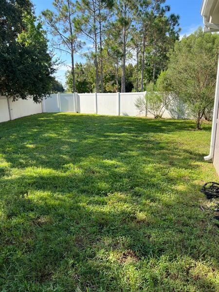 1719 Leybourne Loop, Wesley Chapel, FL 33543 - photo 6