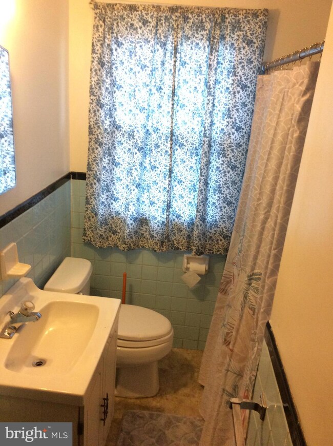 209 N Brownleaf Rd, Newark, DE 19713 - photo 7