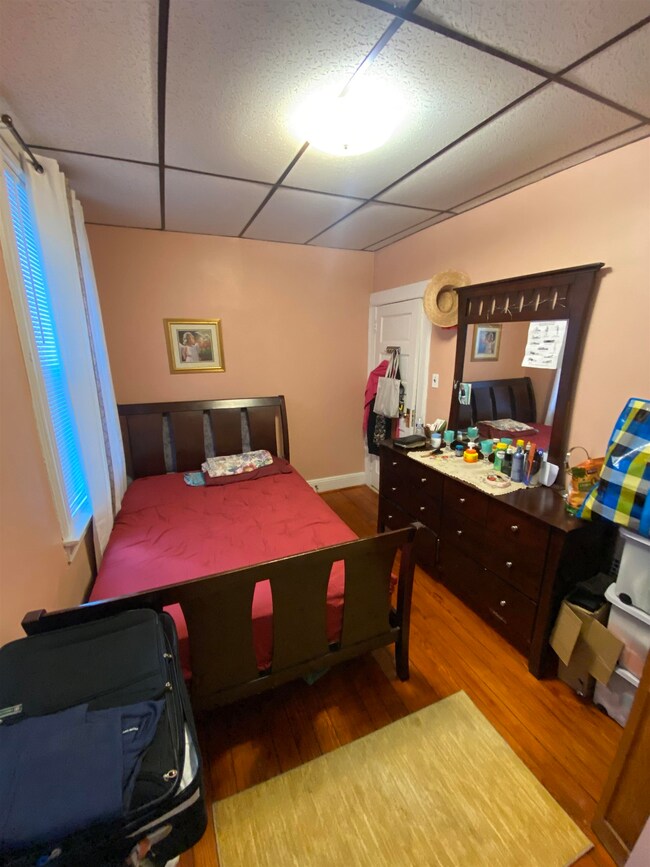 53 Trask Ave unit 2, Bayonne, NJ 07002 - photo 4