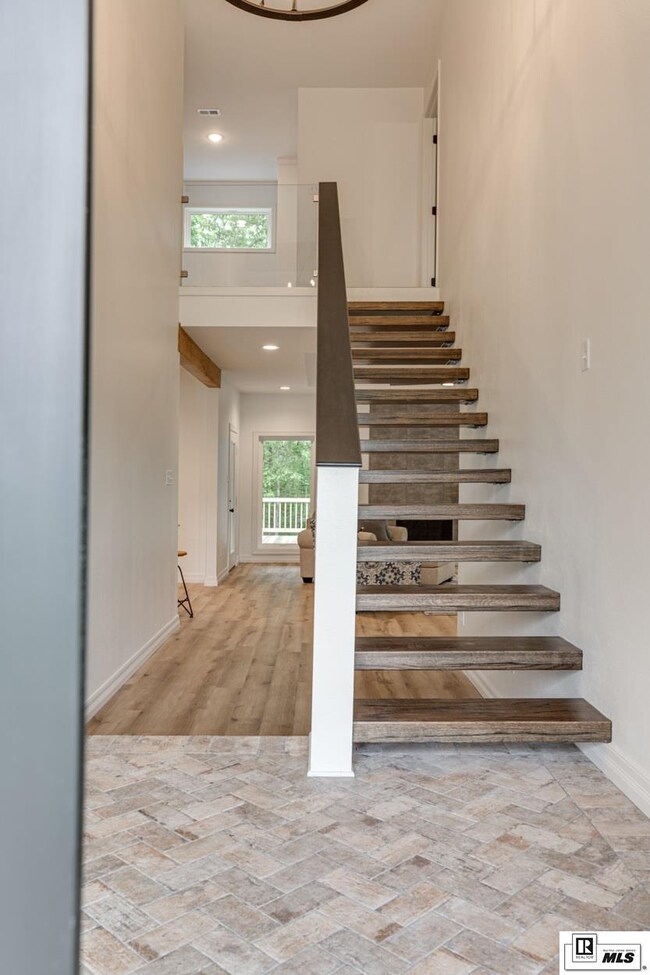 1005 Comanche Trail, West Monroe, LA 71291 - photo 2