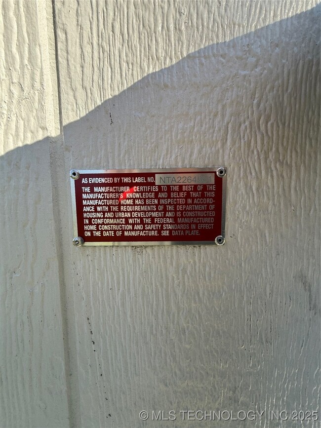 120 S 6th St, Porter, OK 74454 - photo 7