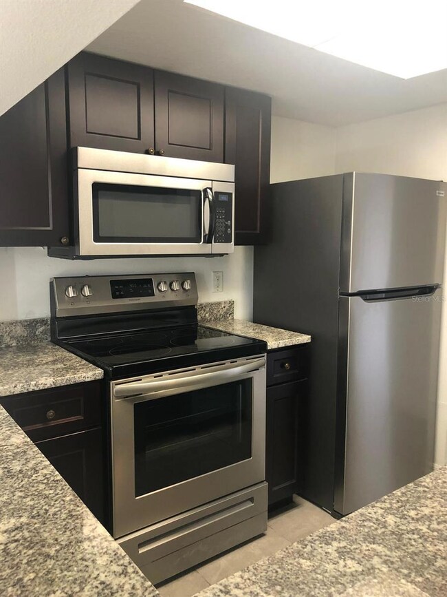 318 Orchid Dr unit A, Davenport, FL 33897 - photo 5