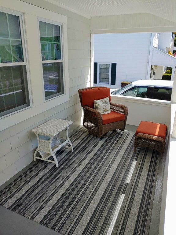 22 Rockcroft Rd, Weymouth, MA 02188 - photo 4