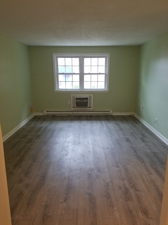 234 Low St unit 18, Newburyport, MA 01950 - photo 4