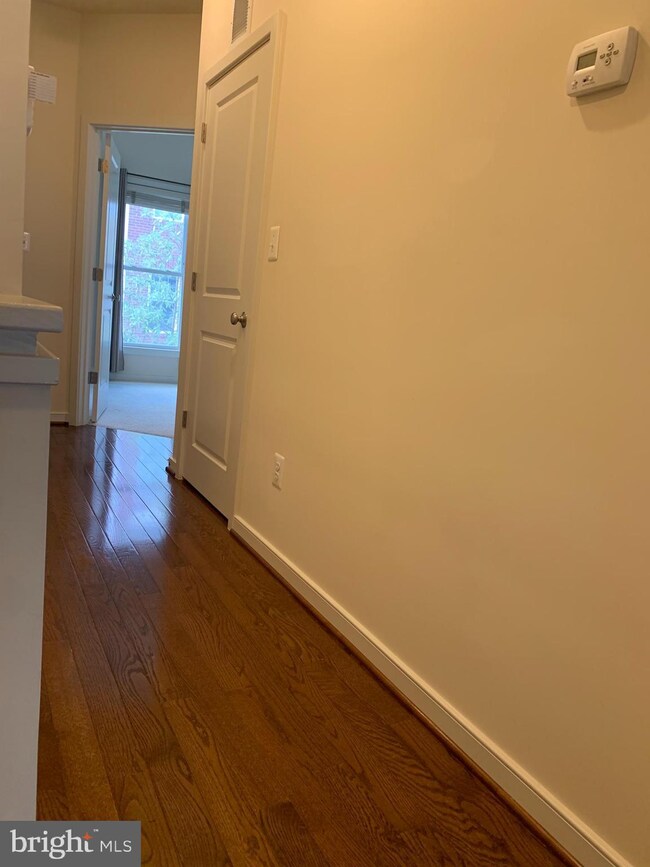 533 Regent Place NE, Washington, DC 20017 - photo 5