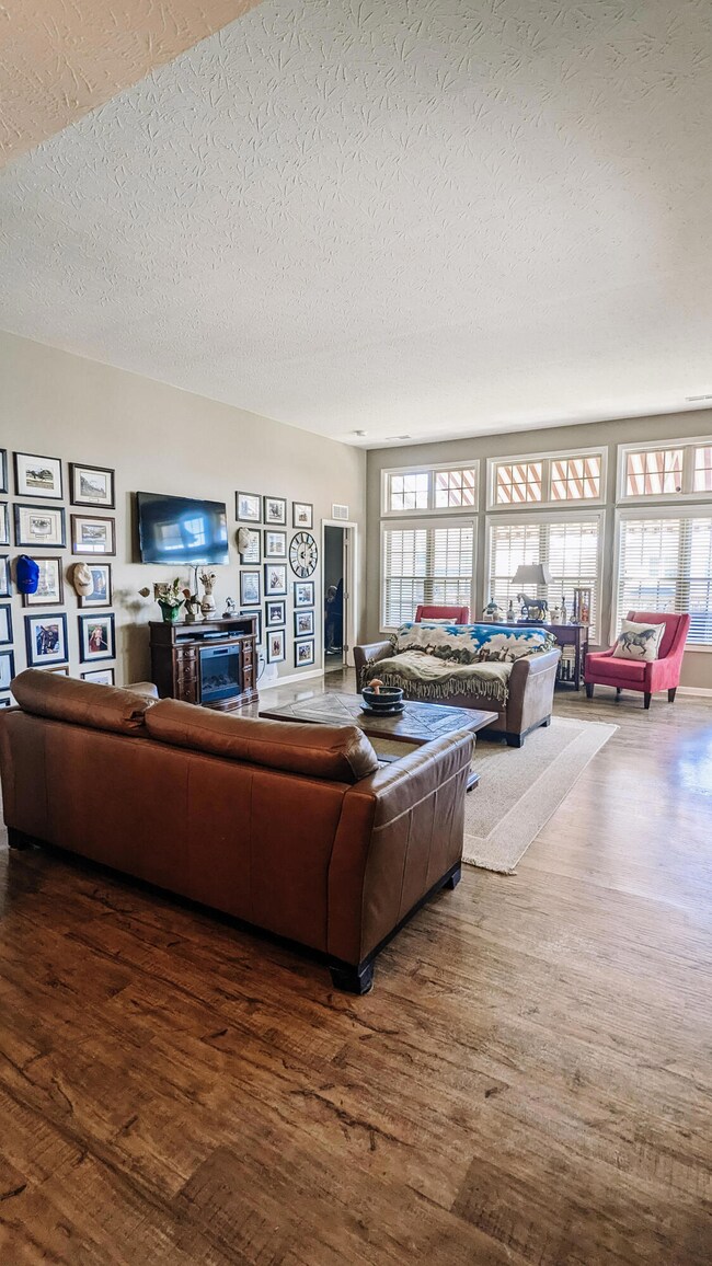 118 Travis Way, Georgetown, KY 40324 - photo 2