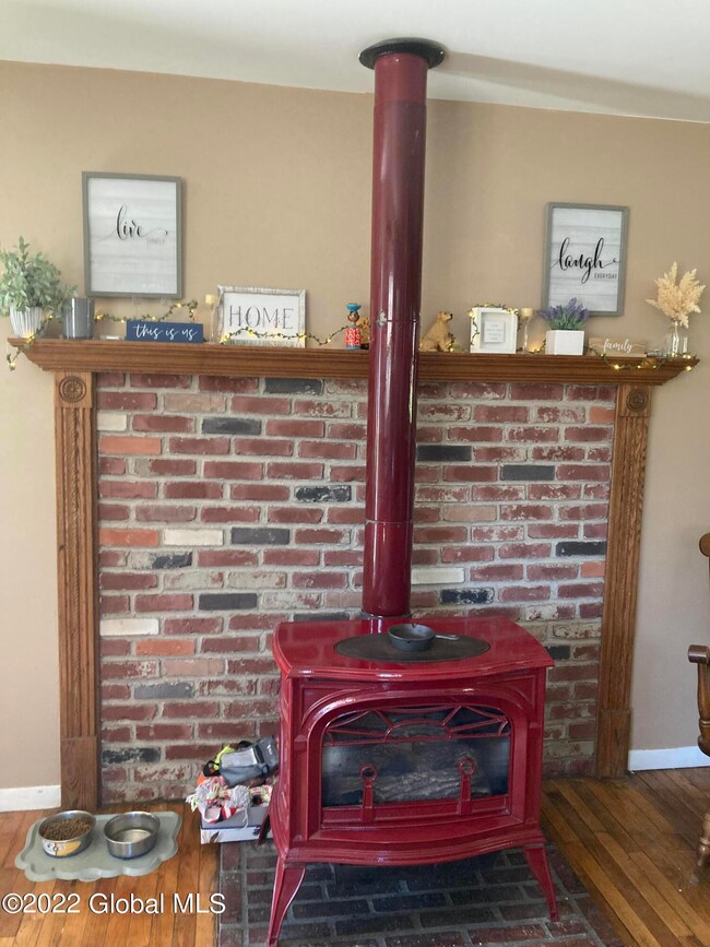 118 Eggleston St Extension, Corinth, NY 12822 - photo 6