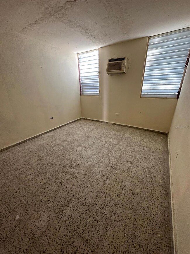 B8 Calle Ramon Santini, Caguas, PR 00725 - photo 7