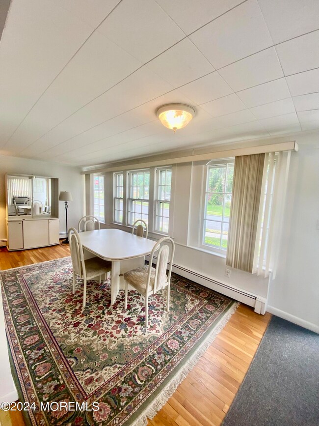 208 Norwood Ave unit B, Oakhurst, NJ 07755 - photo 3