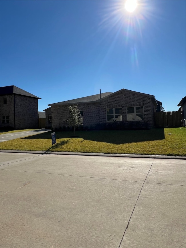 2607 Piemonte Avenue Cir, Spring, TX 77388 - photo 7