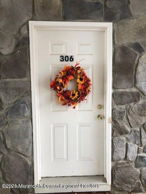 306 Schley Ave unit 6, Toms River, NJ 08755 - photo 2