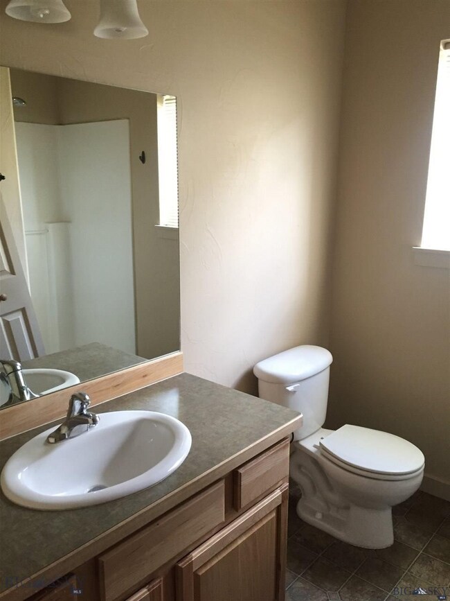 3/4 BATH UPSTAIRS