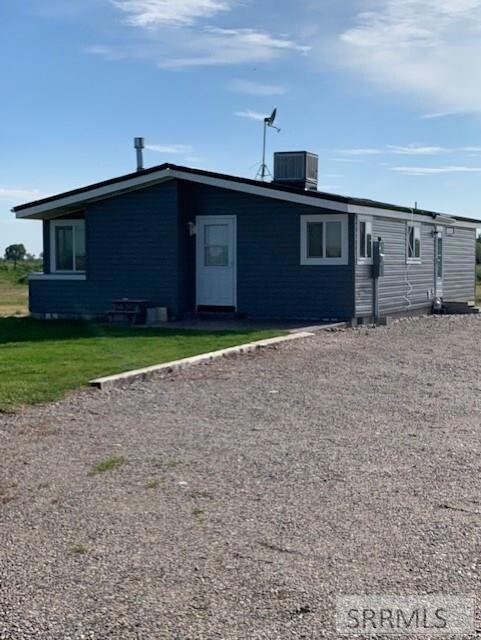 494 W 375 N, Blackfoot, ID 83221 - photo 7