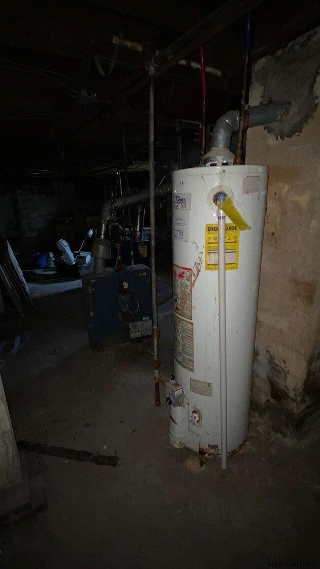 1160 Hilderbrandt Ave, Schenectady, NY 12307 - photo 5