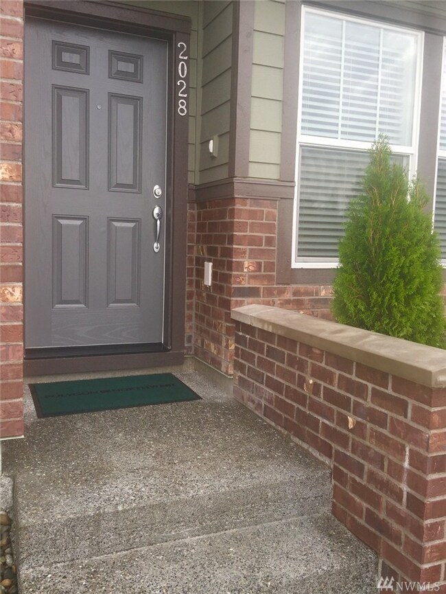 2010 113th Place SE unit 3.4, Everett, WA 98208 - photo 2