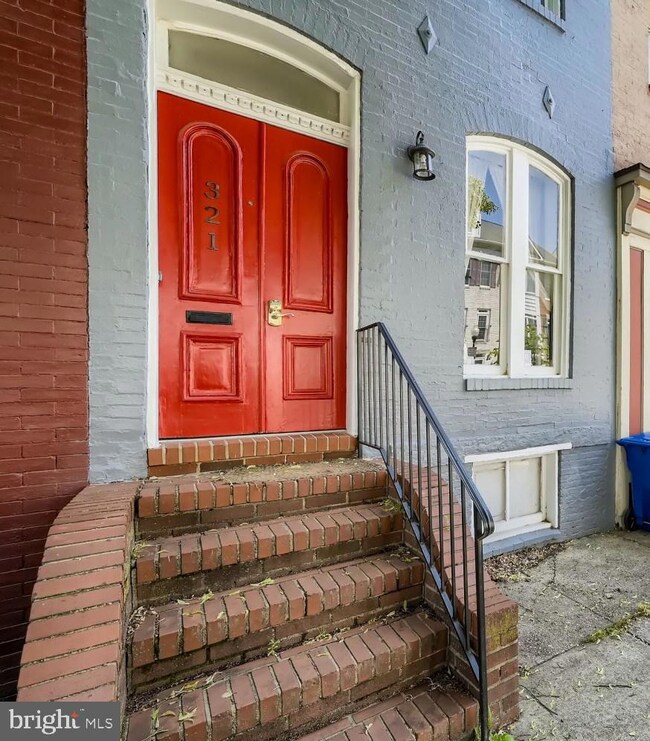 321 Scott St, Baltimore, MD 21230 - photo 2