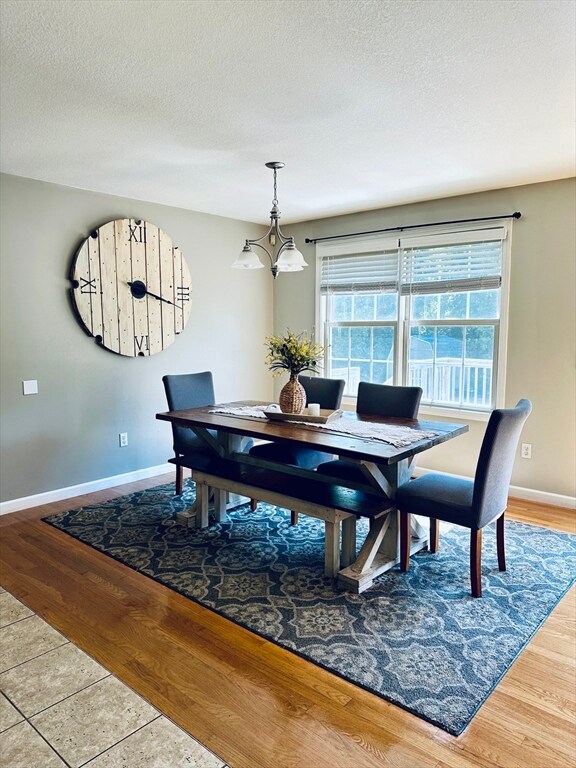 695 West St, Ludlow, MA 01056 - photo 6