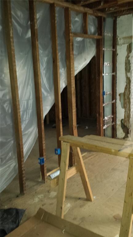 1432 7th Ave SE, Cedar Rapids, IA 52403 - photo 3