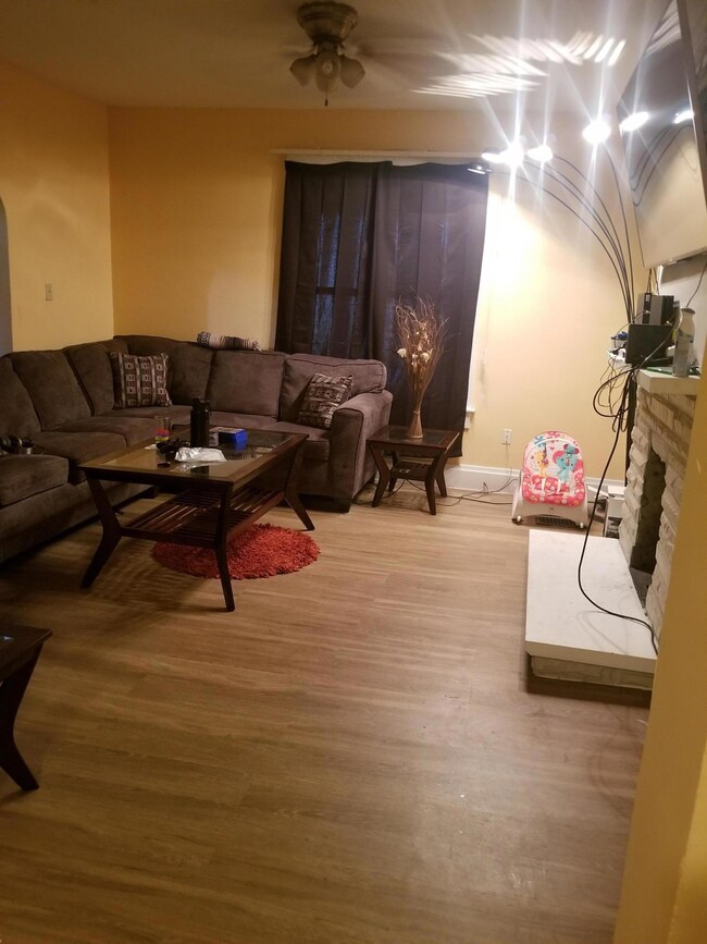 hildreth livingroom