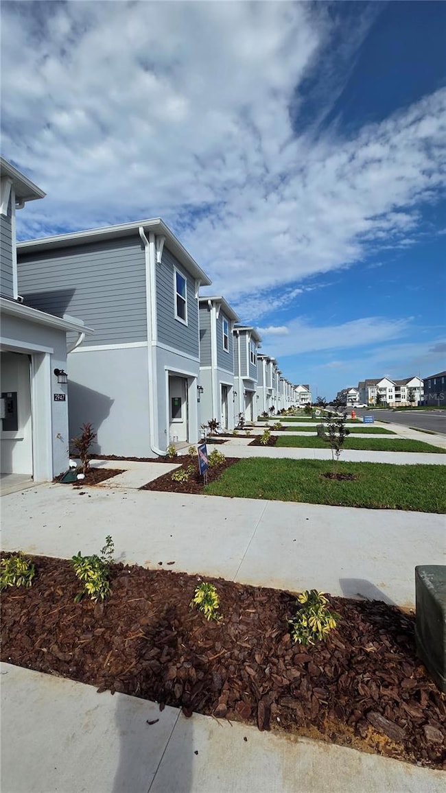 2943 Maloof Dr, Davenport, FL 33837 - photo 2