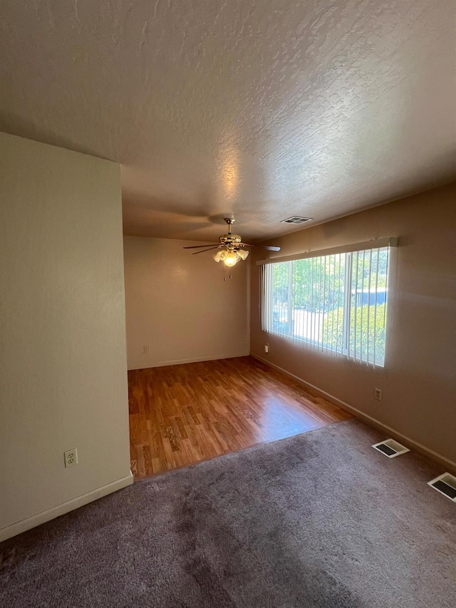 1605 Grass Valley Hwy unit 70, Auburn, CA 95603 - photo 6