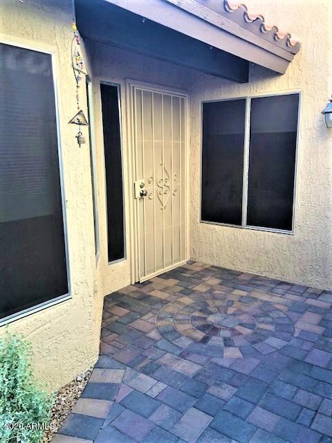 EXTERIOR ENTRY
