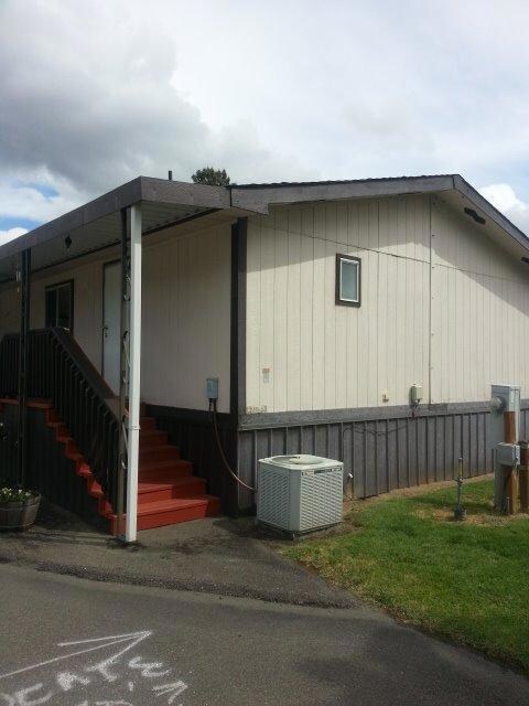 2325 NW Highland Ave unit 1, Grants Pass, OR 97526 - photo 2