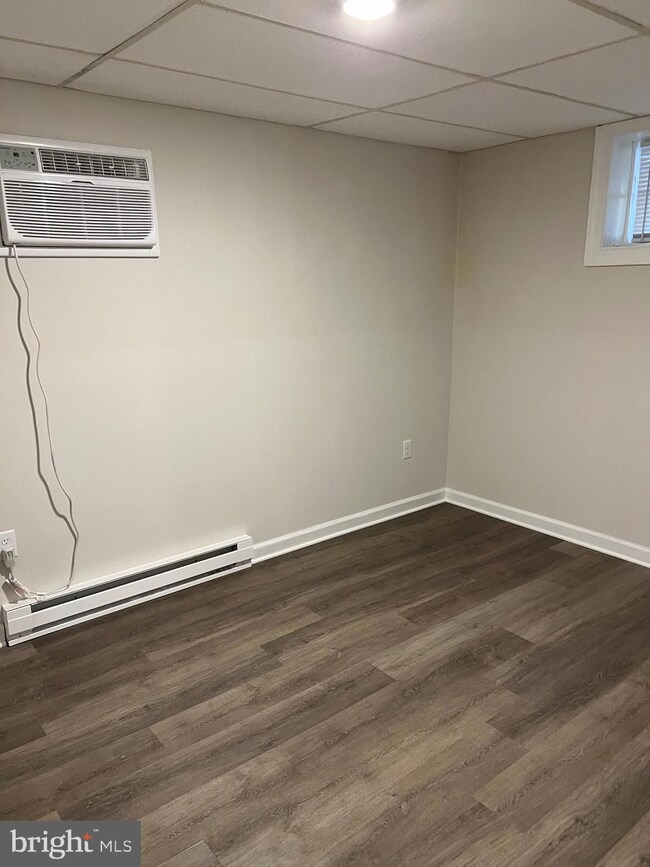 132 Briarwood Cir unit 3, Berkeley Springs, WV 25411 - photo 3