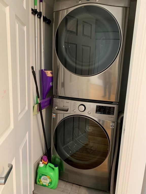 641 White St unit 1, Springfield, MA 01108 - photo 4