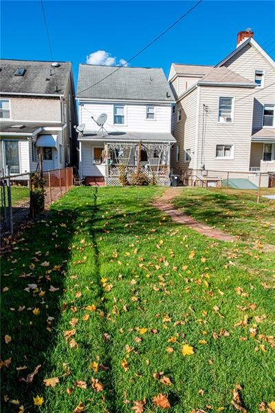 Back of house/yard view