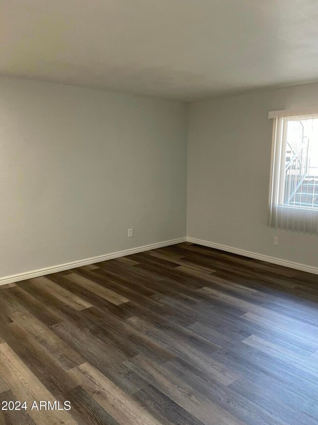 2301 N 28th St unit 3, Phoenix, AZ 85008 - photo 6