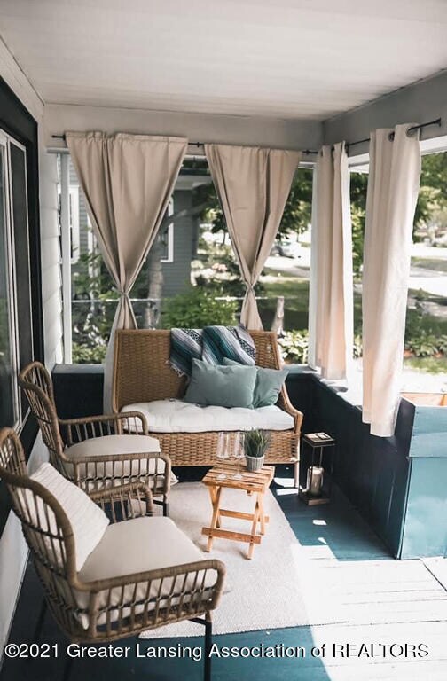 626 W Barnes Ave, Lansing, MI 48910 - photo 4